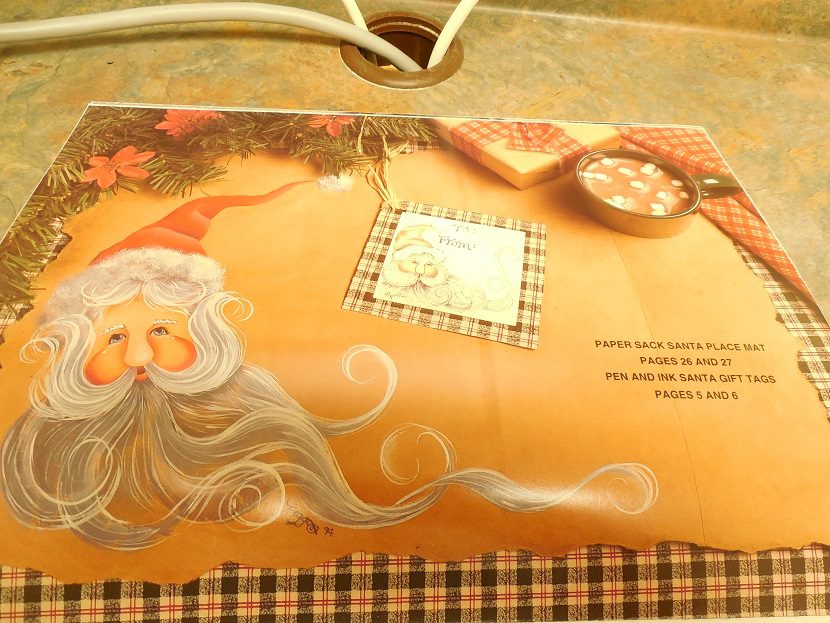 RECYCLED SANTAS - Image 5