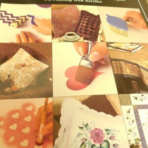 THE ILLUSTRATED GUIDE TO FABRIC PAINTING